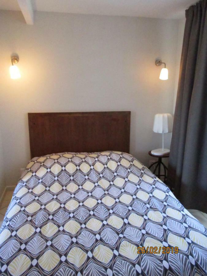 Chez Karine Et Julien Apartment Cahors Bagian luar foto